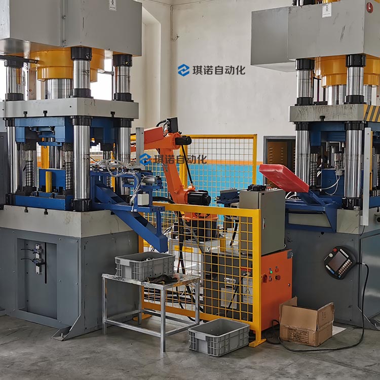 沖壓機(jī)械手